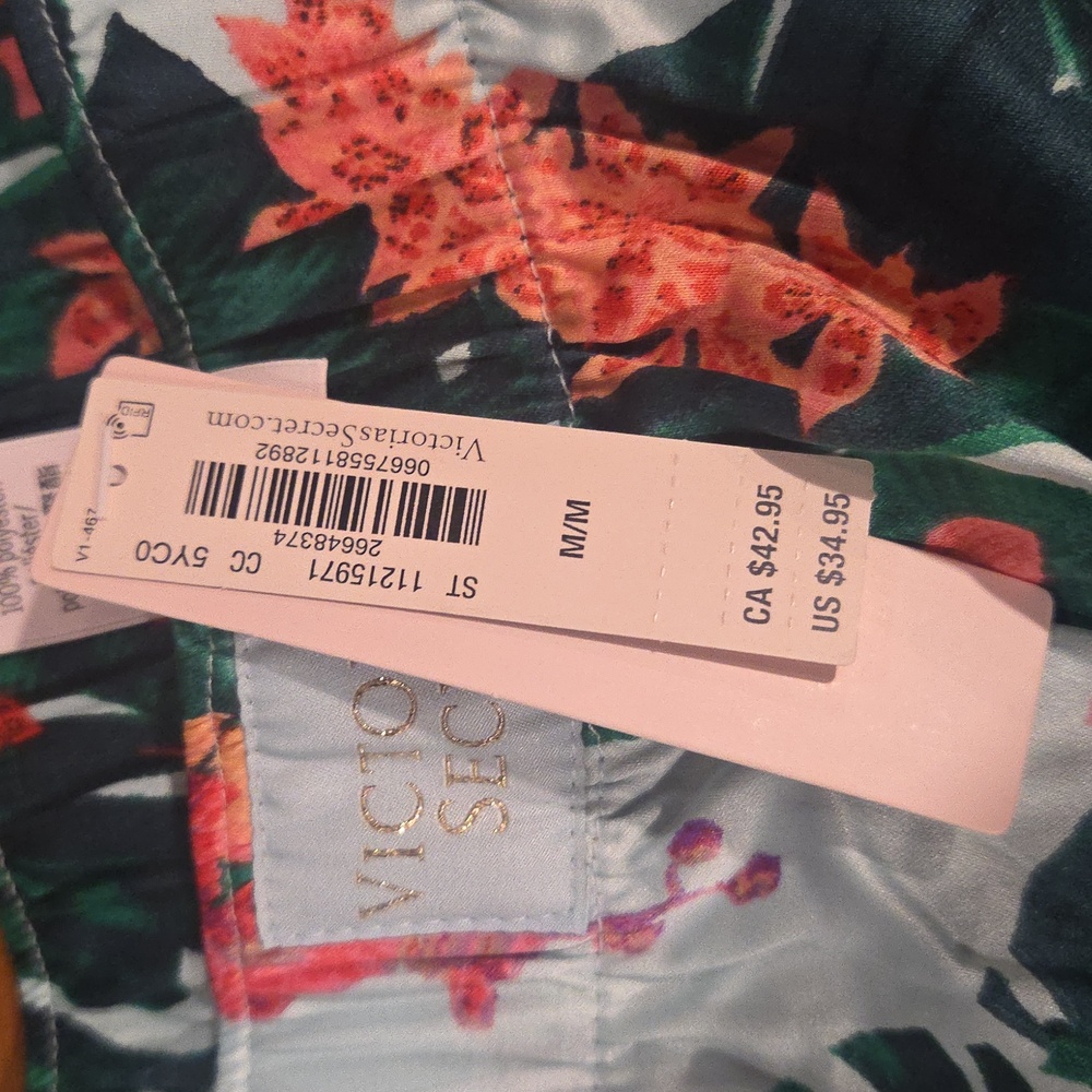 Victoria's Secret Tropical Floral Pajama Shorts Nwt Size M - Picture 3 of 3